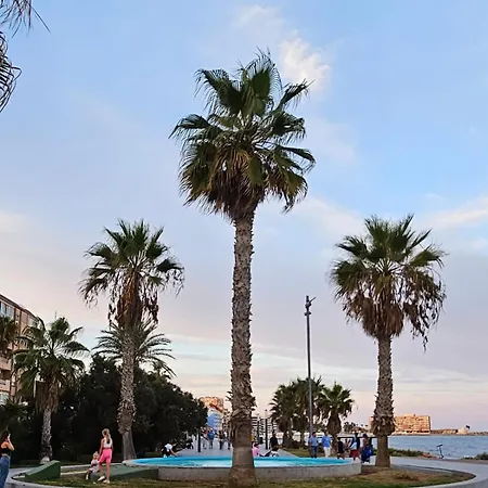 Lambada Flat Am Τορεβιέχα