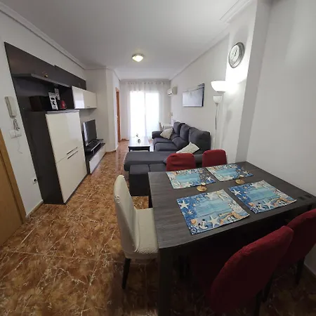 Lambada Flat Am Τορεβιέχα